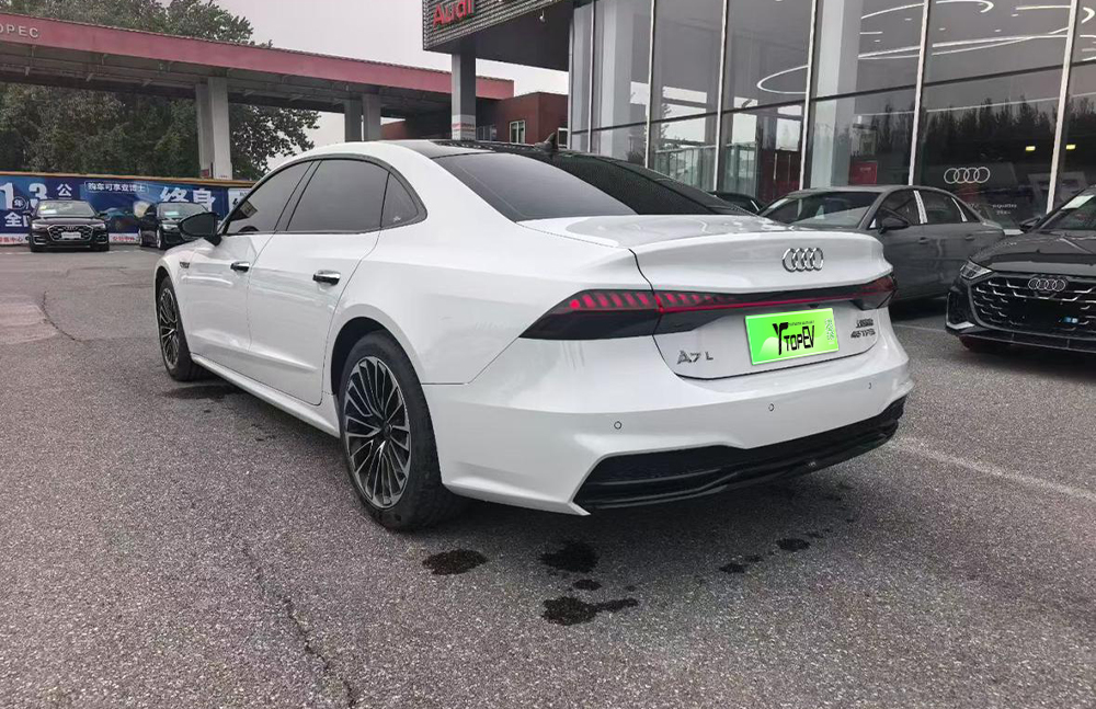 Used 2022 Audi A7L